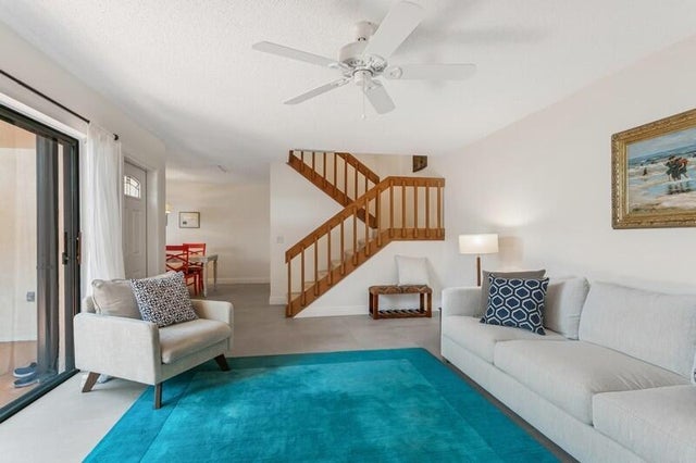 3 of 31 - 825 Center 32b Street, Jupiter, FL