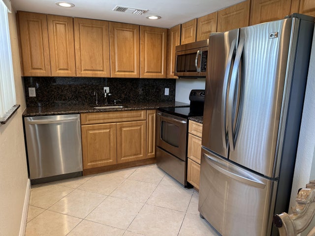 1 of 49 - 433 Saxony J Way, Delray Beach, FL
