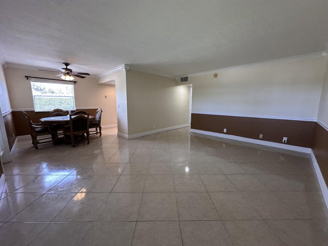 3 of 49 - 433 Saxony J Way, Delray Beach, FL