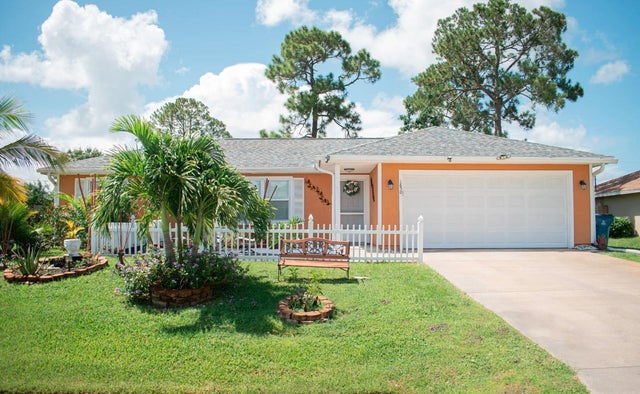 1 of 10 - 1850 Heartwellville Street Nw, Palm Bay, FL