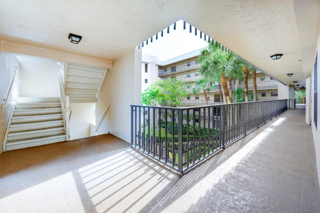 5 of 28 - 4700 Lucerne Lakes Boulevard #308, Lake Worth, FL
