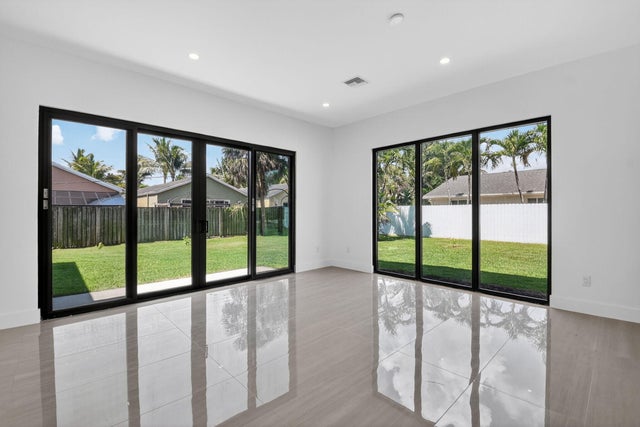 3 of 55 - 3920 Espan Court, Palm Springs, FL