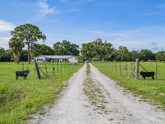 3 of 56 - 13950 93rd Street, Fellsmere, FL
