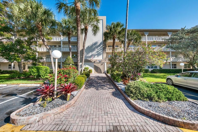 2 of 22 - 2905 Victoria Place #d3, Coconut Creek, FL
