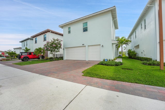 3 of 94 - 13496 Bernoulli Wy, Palm Beach Gardens, FL