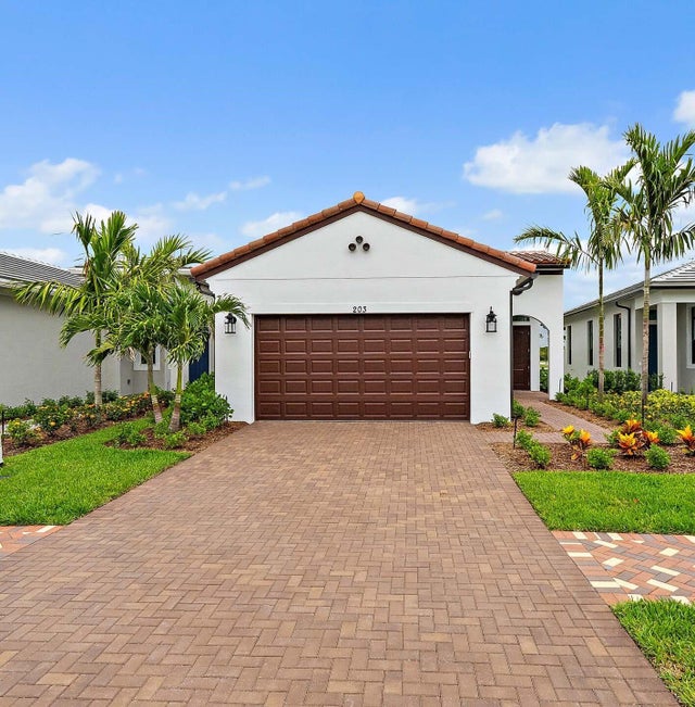 2 of 44 - 203 Se Via Sangro, Port Saint Lucie, FL