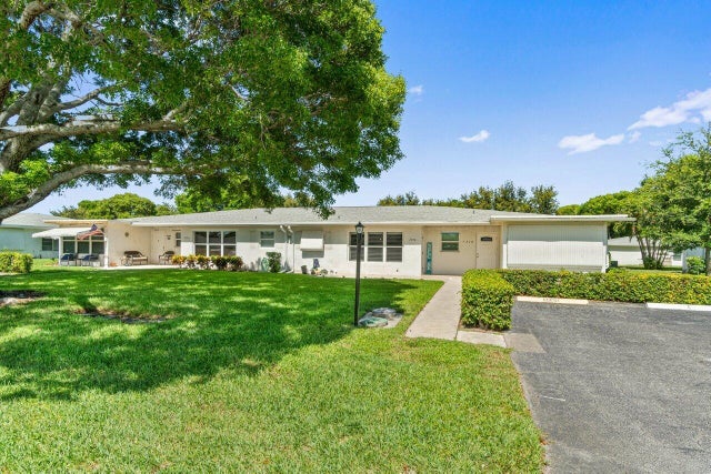 3 of 23 - 7376 W Oakridge Circle #c, Lake Worth, FL