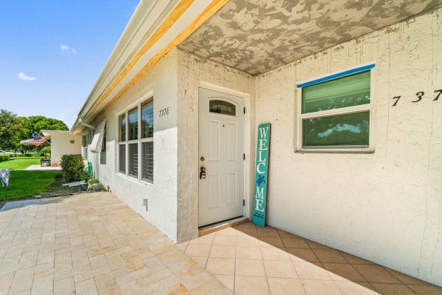 4 of 23 - 7376 W Oakridge Circle #c, Lake Worth, FL