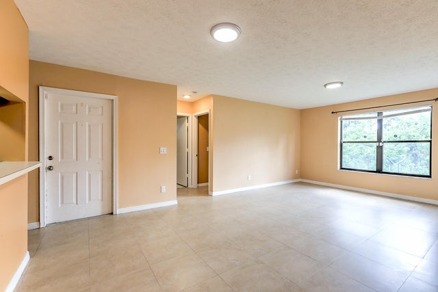 5 of 37 - 6545 Se Federal Highway #102, Stuart, FL