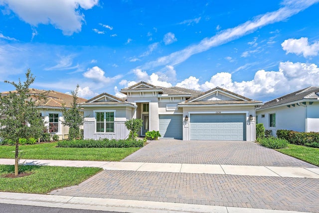 1 of 36 - 12136 Waterstone Cir, Palm Beach Gardens, FL