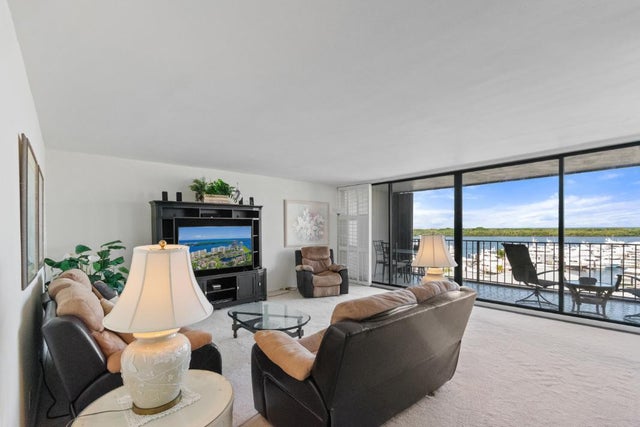 1 of 37 - 120 Lakeshore Drive #735, North Palm Beach, FL