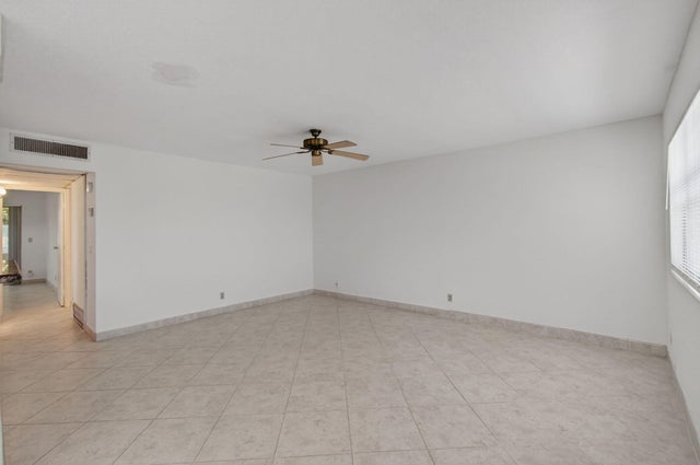 3 of 36 - 228 Brittany E, Delray Beach, FL