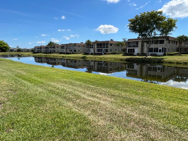 1 of 32 - 291 Saxony G, Delray Beach, FL