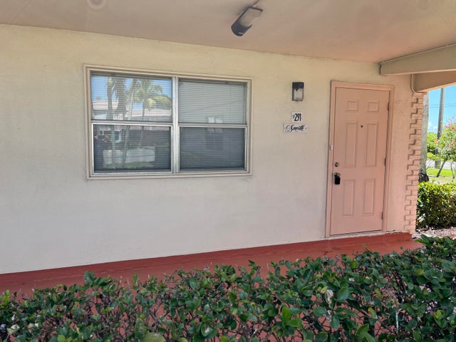 4 of 32 - 291 Saxony G, Delray Beach, FL