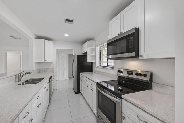 4 of 47 - 4161 Grove Park Lane, Boynton Beach, FL