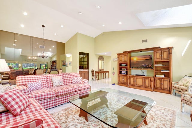 4 of 63 - 6749 Versailles Court, Lake Worth, FL