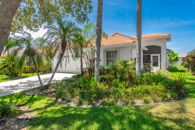 2 of 21 - 6251 Grand Cypress Circle, Lake Worth, FL