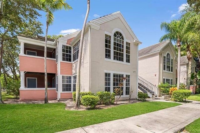 1 of 23 - 1055 Crystal Way #c, Delray Beach, FL