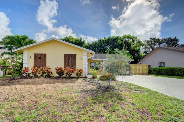 2 of 41 - 6170 Serene Run, Lake Worth, FL