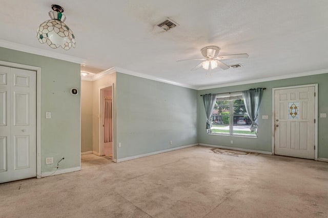 4 of 30 - 4840 Pineaire Lane, West Palm Beach, FL