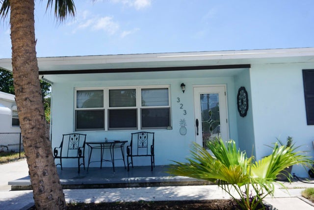 2 of 40 - 323 W Pine Street, Lantana, FL