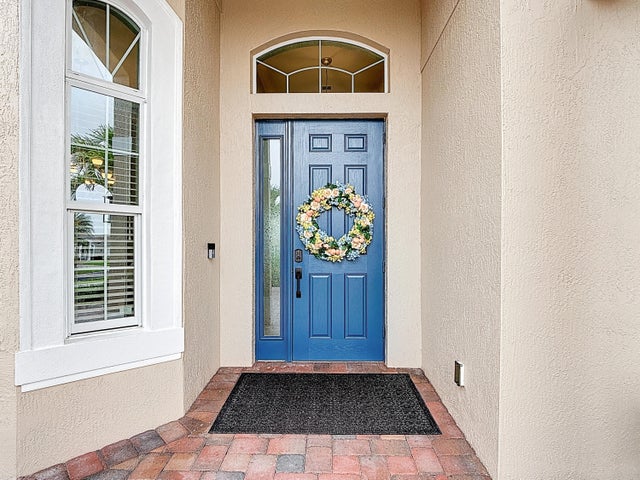 5 of 37 - 780 Sw Fortunella Circle Sw, Vero Beach, FL