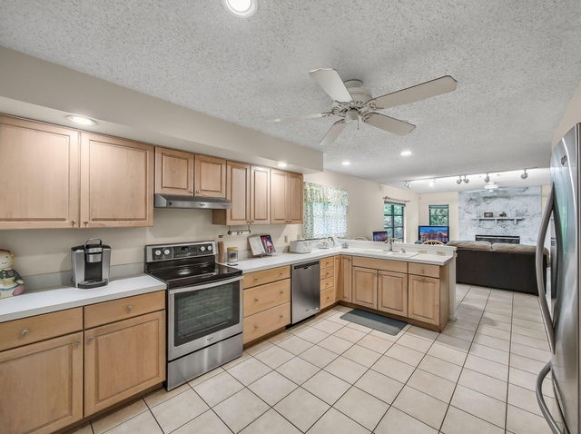 5 of 31 - 1680 Sw Belgrave Terrace, Stuart, FL