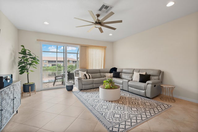 3 of 43 - 524 Sw Glen Crest Way, Stuart, FL