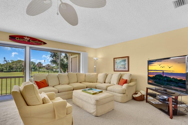 3 of 49 - 18429 Se Wood Haven Lane #g, Jupiter, FL