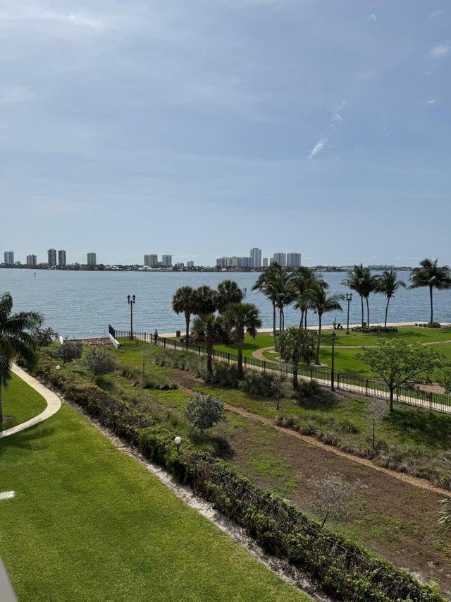 1 of 15 - 801 Lake Shore 411 Drive #411, Lake Park, FL