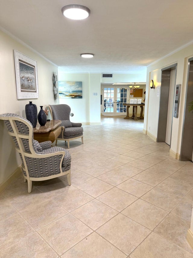3 of 15 - 801 Lake Shore 411 Drive #411, Lake Park, FL
