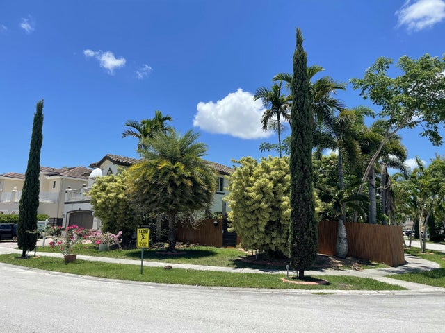 3 of 29 - 16344 Sw 66th Street, Miami, FL