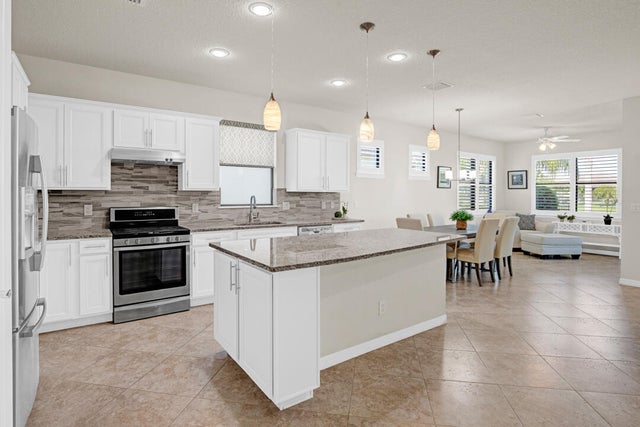 Photo of Listing #RX-11099537