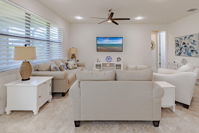 5 of 36 - 649 Se Monteiro Drive, Port Saint Lucie, FL