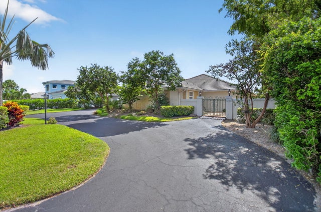 3 of 94 - 11814 N Lake Drive, Boynton Beach, FL