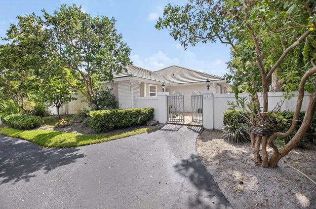 4 of 94 - 11814 N Lake Drive, Boynton Beach, FL