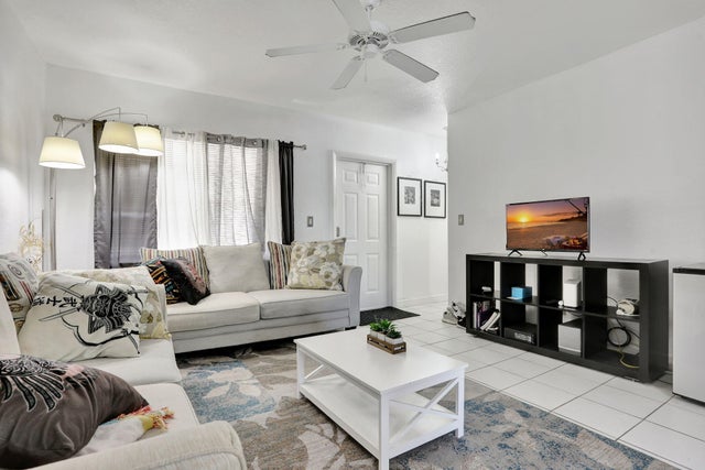 2 of 24 - 461 Nw 76th Avenue #205, Margate, FL