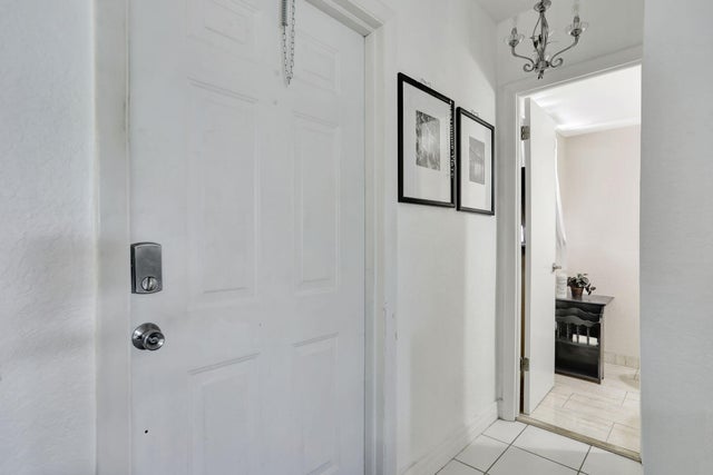 3 of 24 - 461 Nw 76th Avenue #205, Margate, FL