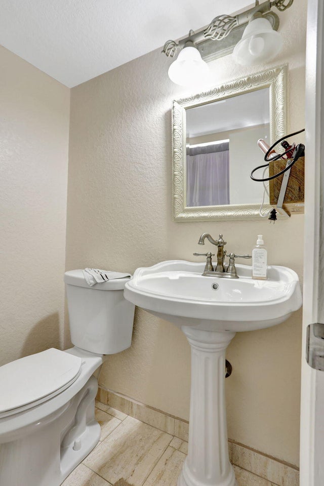 4 of 24 - 461 Nw 76th Avenue #205, Margate, FL