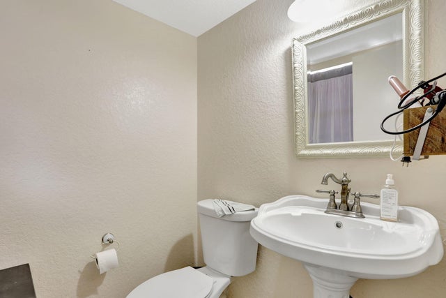 5 of 24 - 461 Nw 76th Avenue #205, Margate, FL