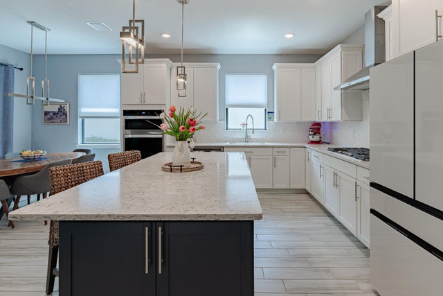 2 of 52 - 548 Se Villandry Way, Port Saint Lucie, FL