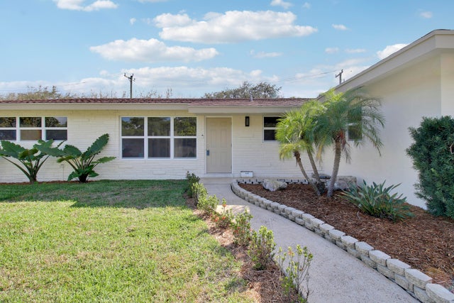 4 of 47 - 334 Sw 14 Th Avenue, Boynton Beach, FL