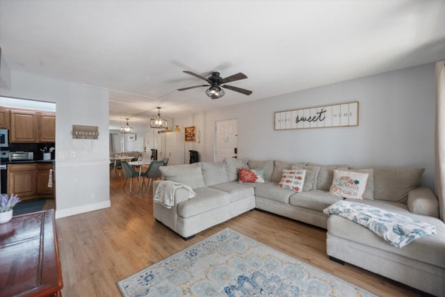 624 Sea Pine Way #a2, Greenacres