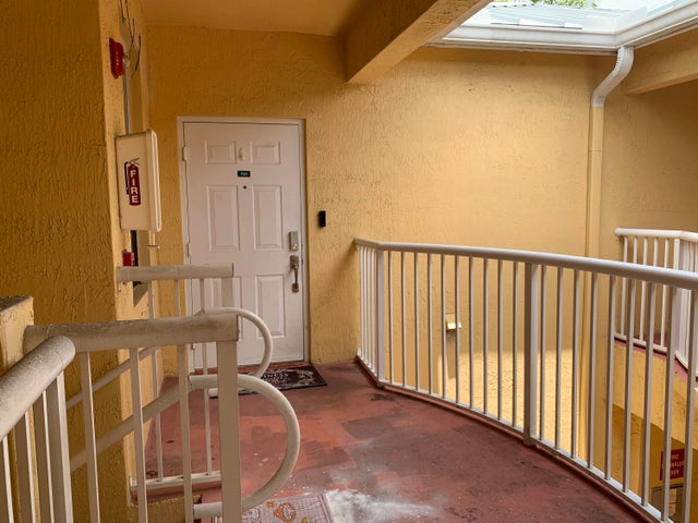 2 of 15 - 1125 Shoma Drive, Royal Palm Beach, FL