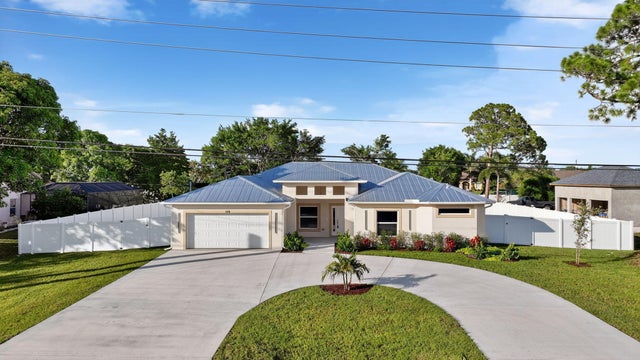 2 of 32 - 156 Sw Paar Drive, Port Saint Lucie, FL