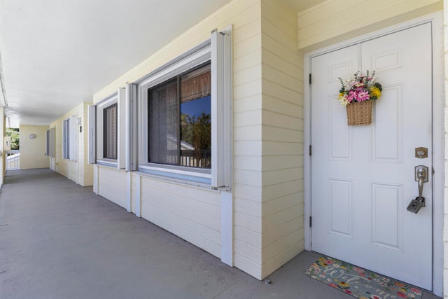 3 of 39 - 4215 Gator Trace Avenue #i, Fort Pierce, FL