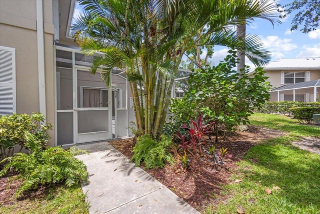 1 of 41 - 2846 Sw Lakemont Place, Palm City, FL