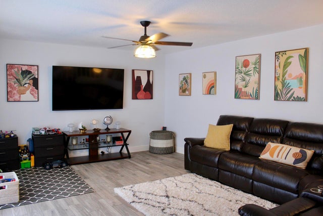 2 of 36 - 825 Center Street #32a, Jupiter, FL