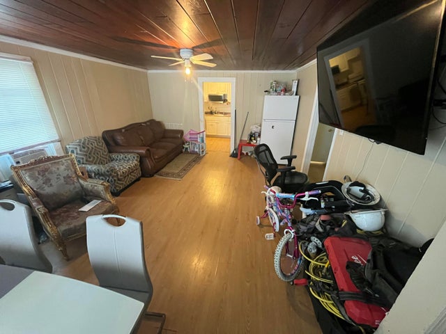 4 of 16 - 628 W 7th Street, Riviera Beach, FL