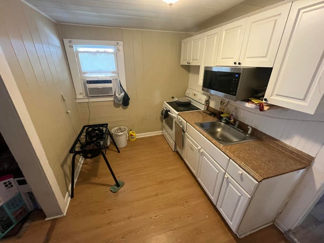 5 of 16 - 628 W 7th Street, Riviera Beach, FL